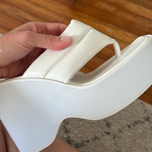 Platform Flip Flop - Picture 3 of 3